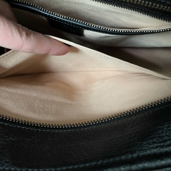 🔴 SOLD 🔴 Gucci GG Marmont Metelasse Leather Chevron Shoulder Tote - Picture 8 of 16